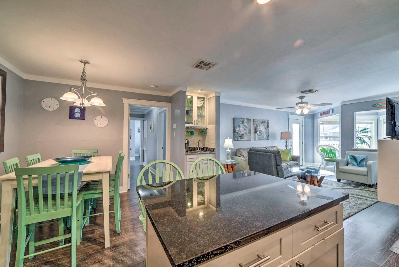 Port Aransas Condo With Outdoor Pool - Pets Welcome! Mustang Beach Exteriör bild